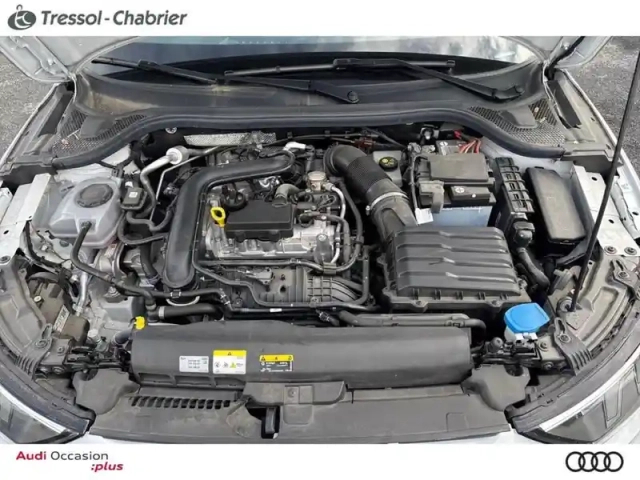 Audi A1 sportback 30 tfsi 116 ch s tronic 7 s line — photo 7