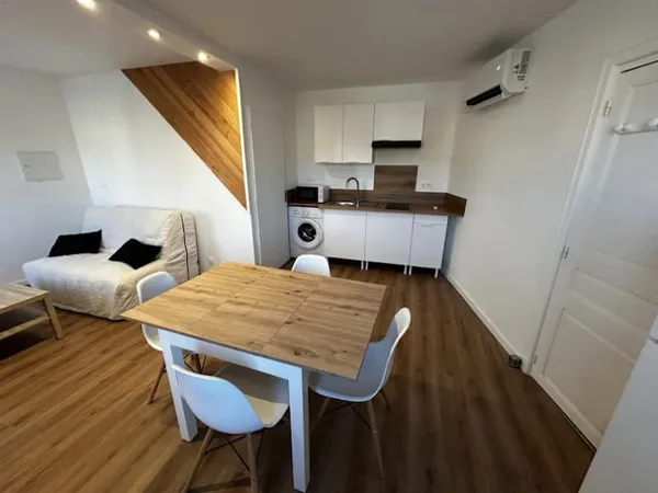 Studio 1 pièce 23 m²