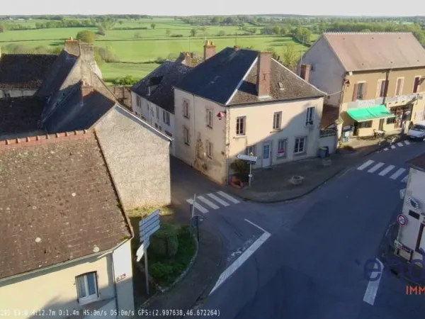 Maison 10 pièces 156 m²