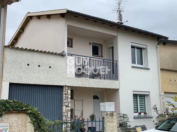 Maison T 4 à louer sur Cugnaux avec jardin