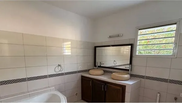 Maison 6 pièces 200 m²