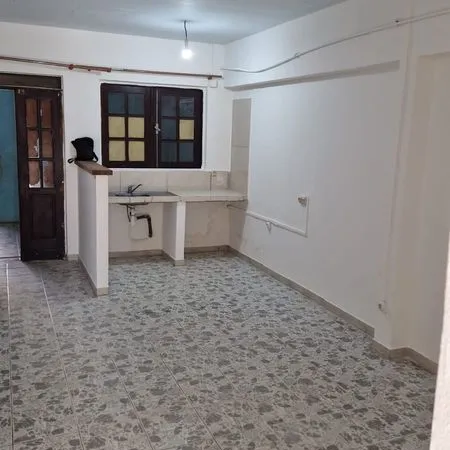 Loue F2 35m2 Balata OUEST (ABRIBA)