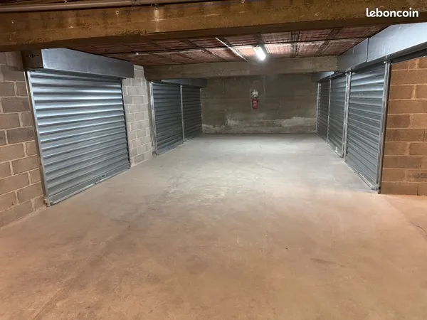 Loue garage sécurisé