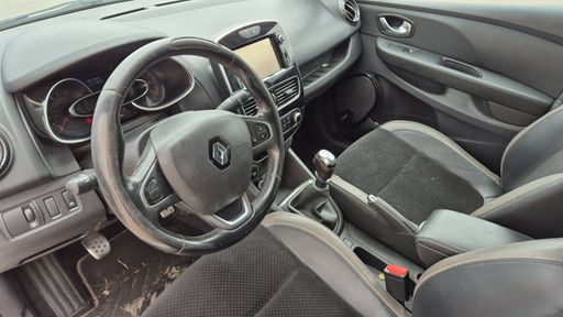 Renault Clio 1.2 TCe 120 Energy - Edition One – 2017 – 109222 km – Essence – Boîte Manuelle — photo 14