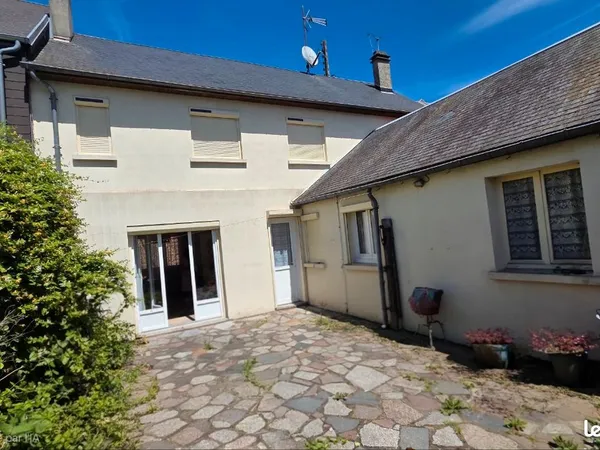 Maison de ville bourgeoise 168m² (4 ch) - Cour, Garage & Cachet