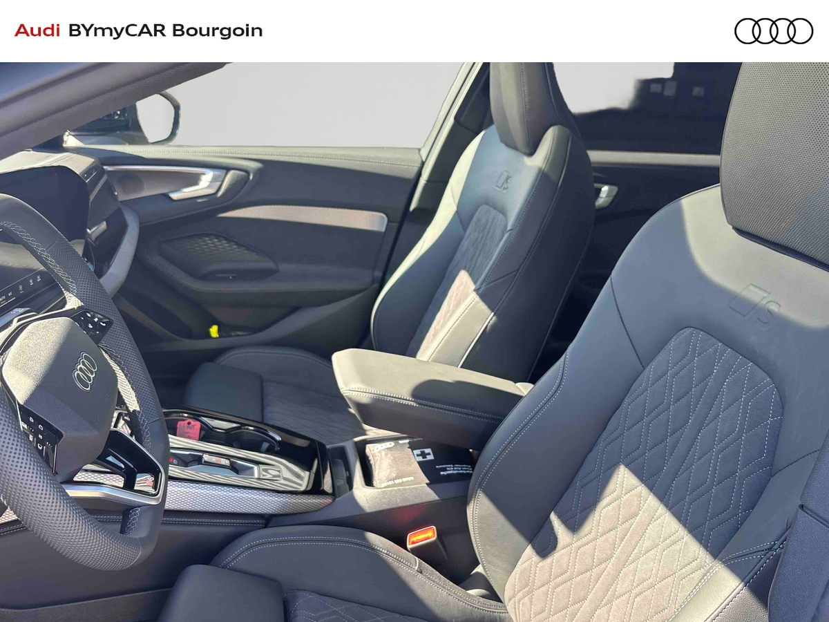 Audi A5 Avant e-hybrid 367 ch S tronic 7 Quattro — photo 11