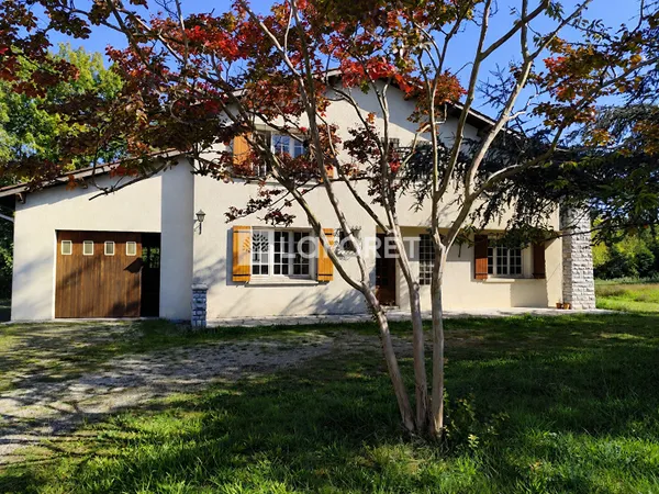 Maison 8 pièces 176 m²