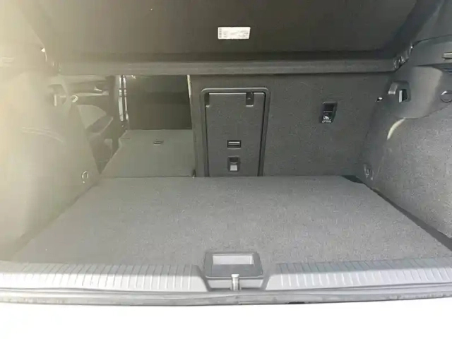 Volkswagen Golf 2.0 tdi scr 150 dsg7 — photo 90
