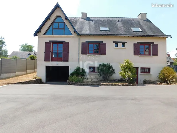 Propriété 13 pièces 232 m²