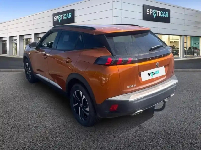 Peugeot 2008 puretech 130 s&amp;s eat8 allure pack — photo 30