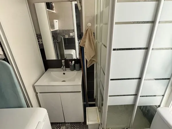 Studio meublé metro Simplon 18e