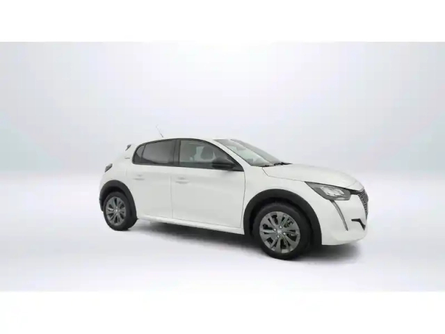 Peugeot 208 electrique 50 kwh 136ch — photo 12