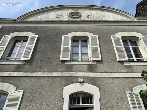 Maison de maître - bourg de Denée