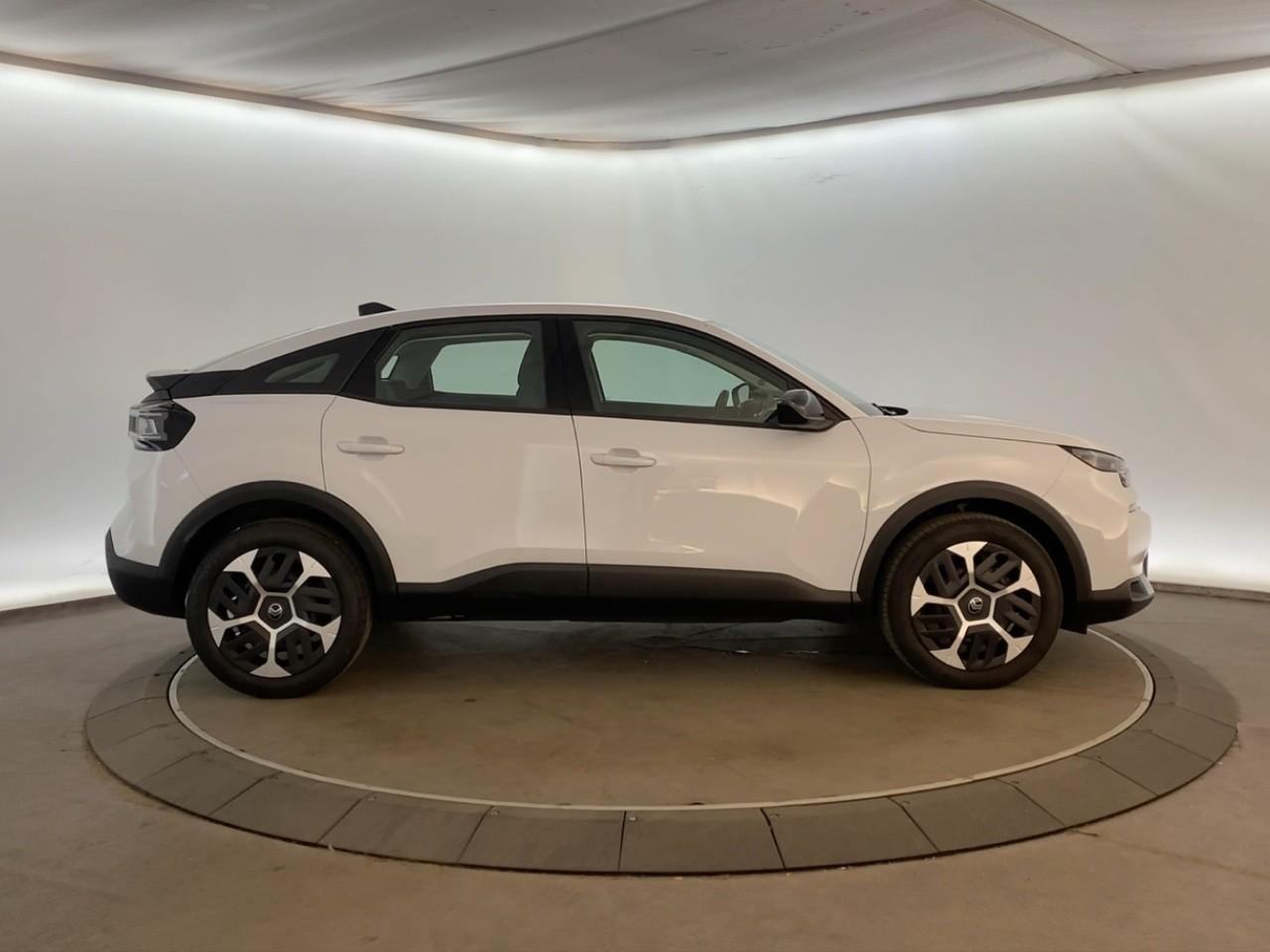 Citroën C4 hybride 136 e-dcs6 plus — photo 4