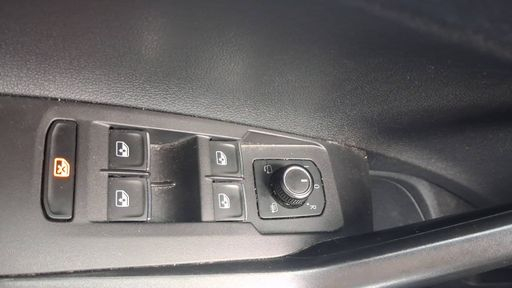 Volkswagen Polo 1.0 TSI 95 DSG7 - Lounge – 2021 – 54757 km – Essence – Boîte Automatique — photo 9