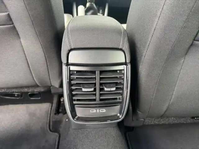Skoda Kamiq 1.0 tsi evo 2 95ch selection — photo 11