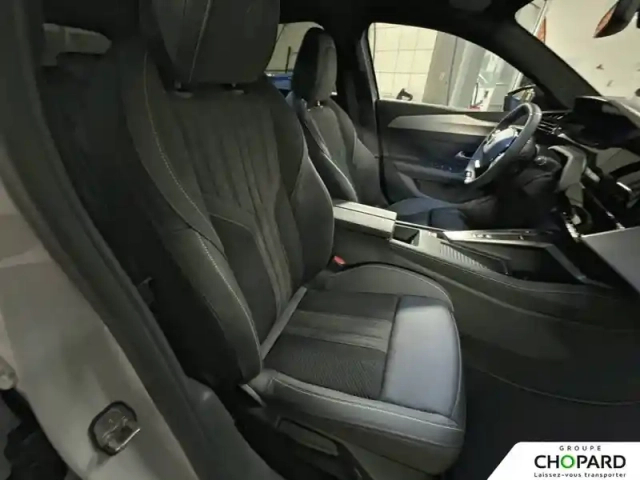 Peugeot 308 hybrid 145 e-dcs6 — photo 13