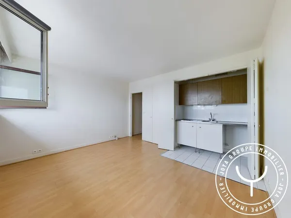 LOCATION STUDIO VIDE