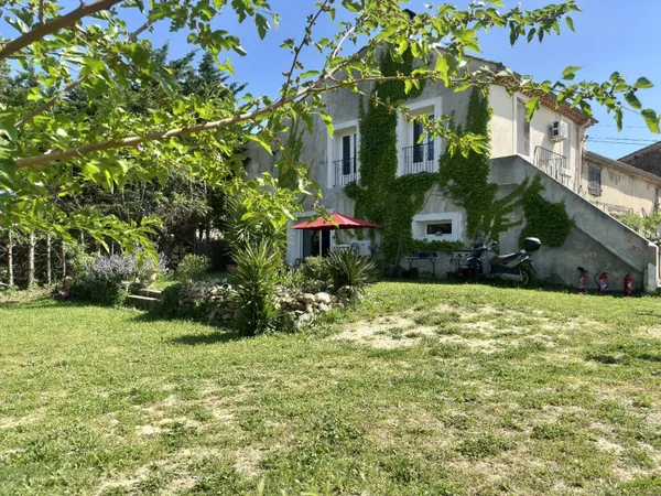 Maison de caractère 5 pièces 140 m²