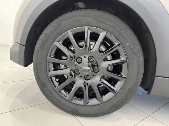 Mini Mini hatch 3 portes cooper 136 ch dkg7 — photo 19