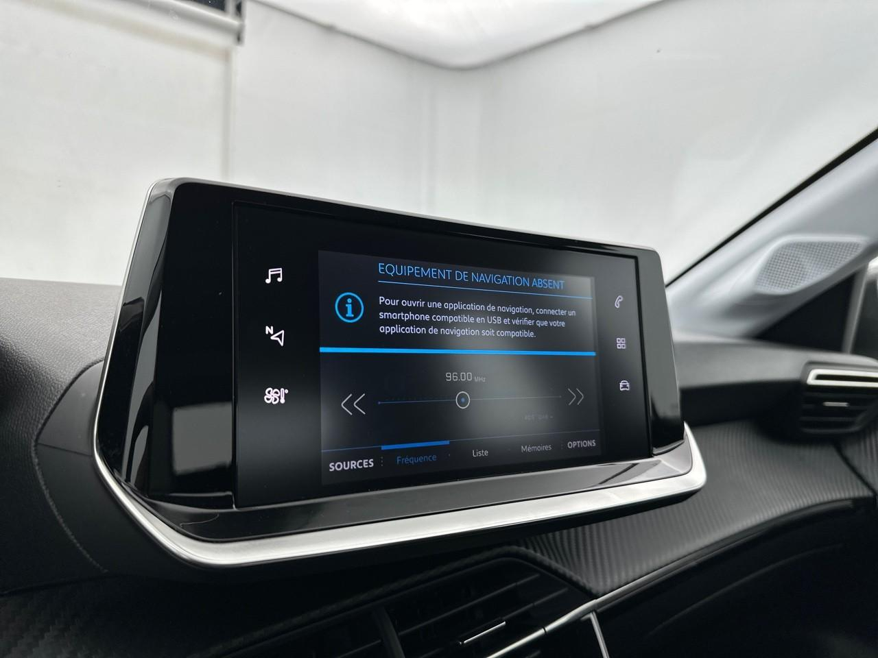 Peugeot 208 puretech 75 s&s bvm5 premium — photo 10