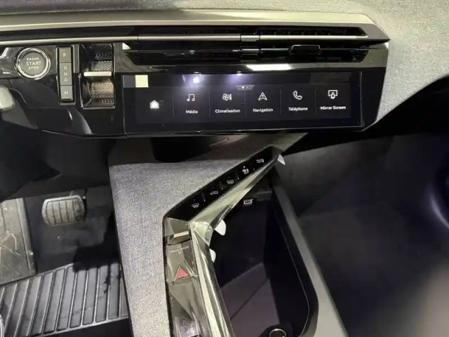 Peugeot 3008 hybrid 145 e-dcs6 — photo 71