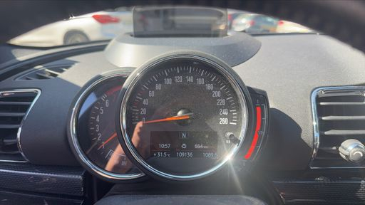 Mini Clubman 1.5 Cooper 136 - Hyde Park – 2017 – 109136 km – Essence – Boîte Manuelle — photo 21