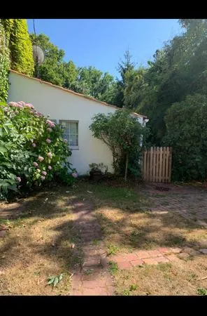 Petite maison à louer Saint Geravis
