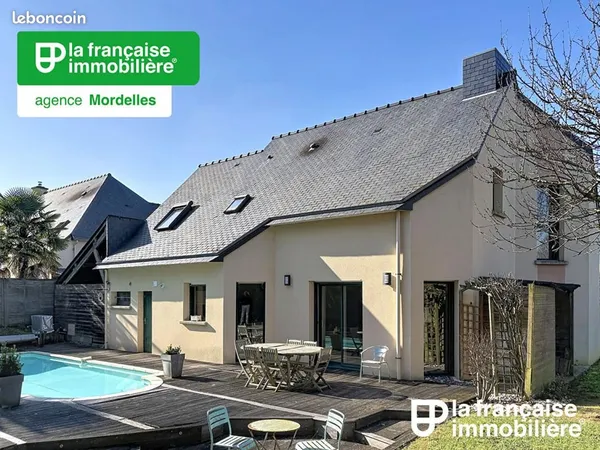 Propriété 7 pièces 131 m²