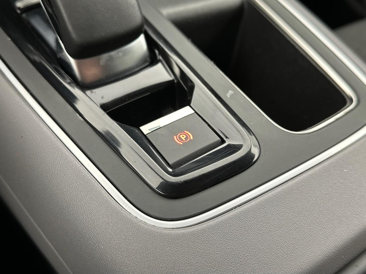 Citroën C5 Aircross hybride rechargeable 225 s&s e-eat8 shine pack — photo 34