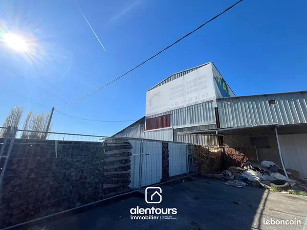 Entrepôt 400 m² VINCEY