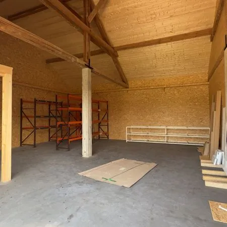Hall de stockage / Garage véhicules / entrepôt neuf / atelier en location