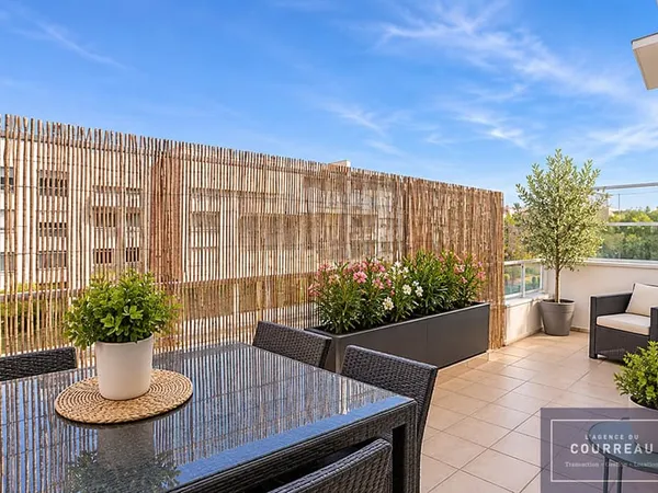 SPÉCIAL INVESTISSEUR T3 DE 38 m2 AVEC TERRASSE VENDU LOUÉ à