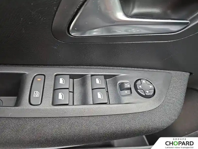 Peugeot 208 puretech 75 s&amp;s bvm5 — photo 61