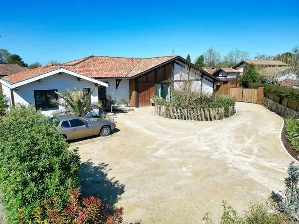 Immeuble 10 pièces 300 m²