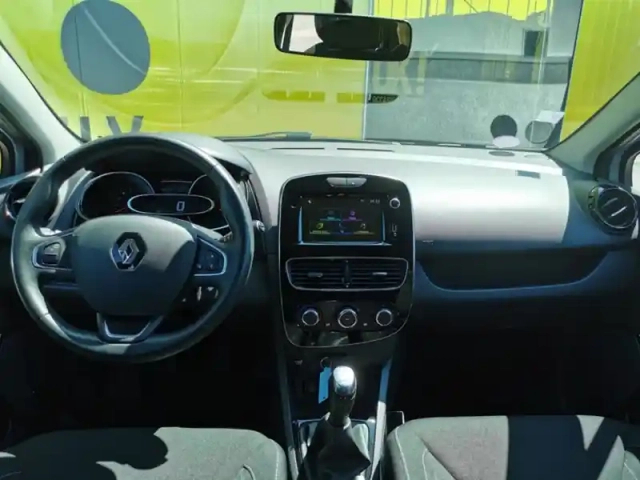 Renault Clio limited 0.9 tce 75 ch bvm5 — photo 9