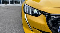 Peugeot 208 1.2 PureTech 100ch S&S GT EAT8 — photo 17