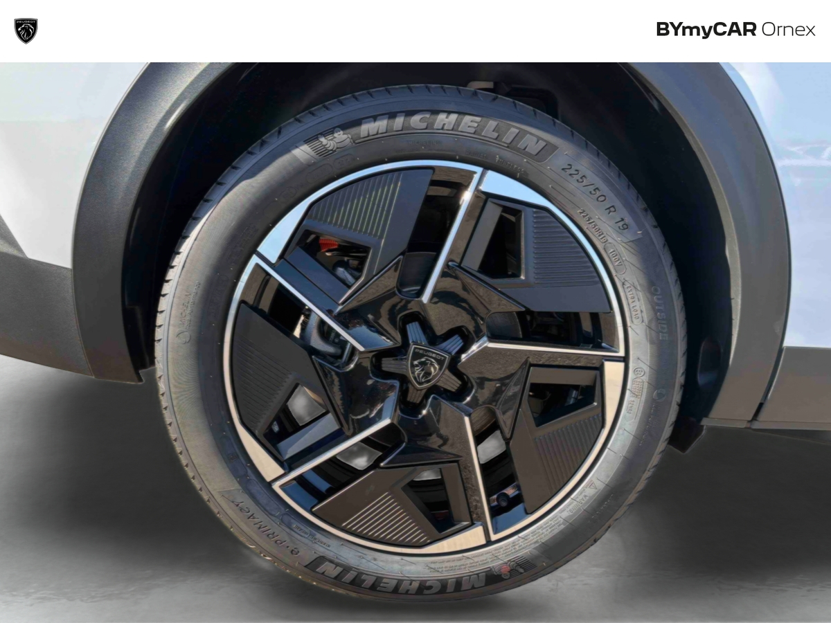 Peugeot 408 Electrique 58 kWh 210ch — photo 16