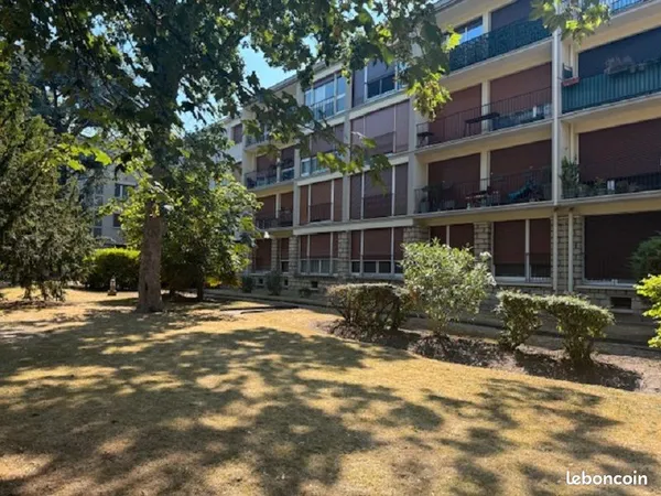 Appartement 4 pièces 81 m²