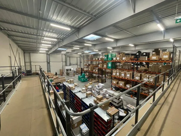 Bureau 1857 m²