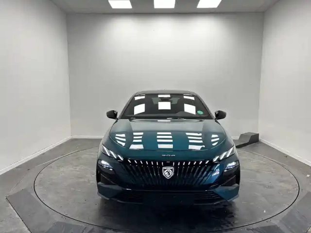 Peugeot 308 electrique 55 kwh 156ch — photo 8
