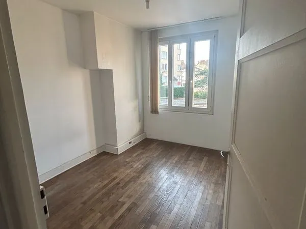 Loue appartement T4 secteur Laennec/saint hellier