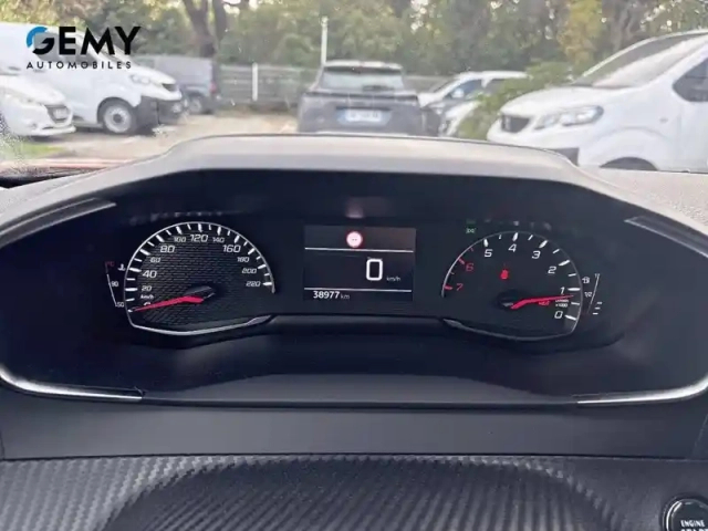 Peugeot 2008 puretech 100 s&amp;s bvm6 — photo 48