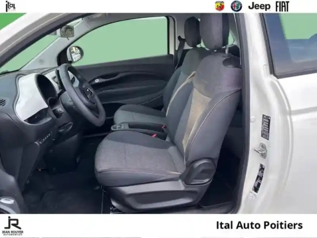 Fiat 500 icône berline 23,8 kwh — photo 9