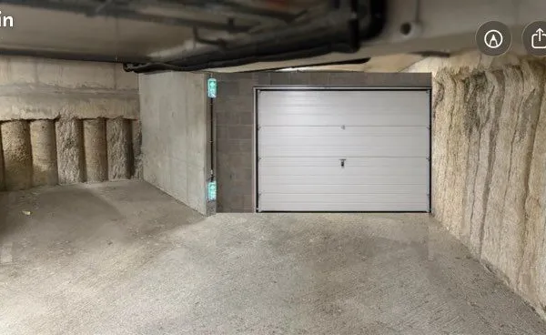 Parking moto