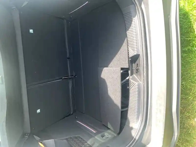 Renault 4 renault  e-tech electrique 150 ch autonomie confort — photo 18
