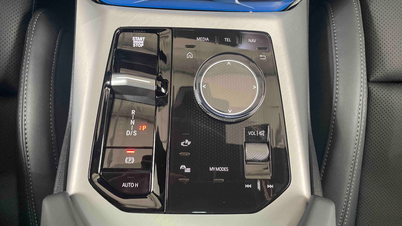 BMW X3 30e xDrive 299 ch BVA8 — photo 24