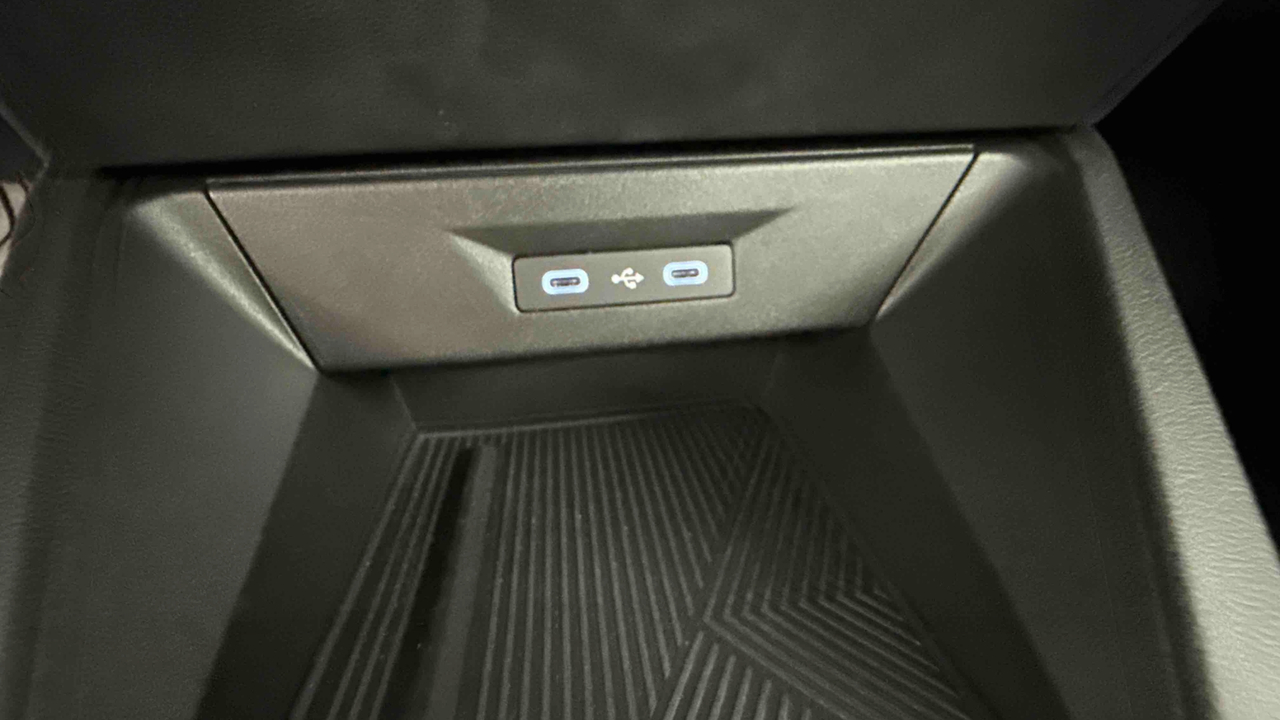 Renault Clio E-Tech full hybrid 160 ch — photo 20
