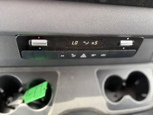 Mercedes Sprinter fgn 215 cdi 39 3.0t fwd — photo 17