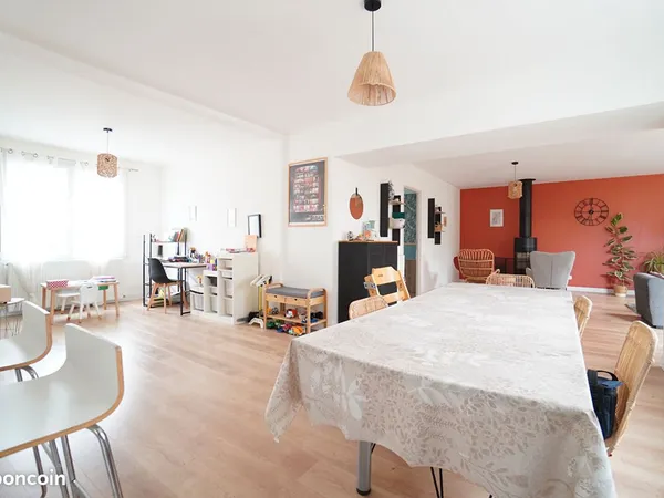 Maison 5 pièces 158 m²